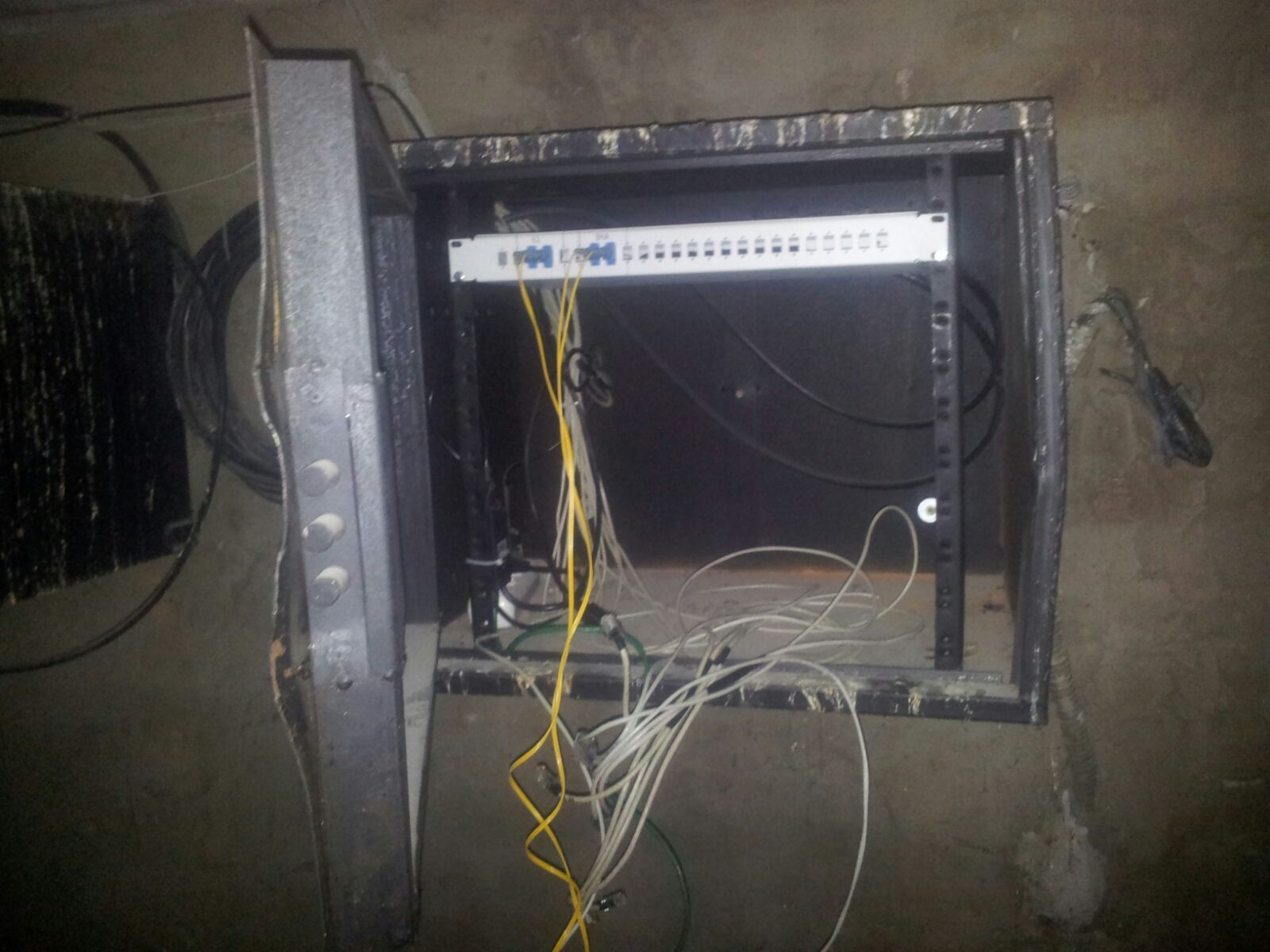 Кража оборудования интернет-провайдеров.