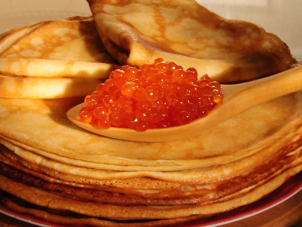 C масленицей!